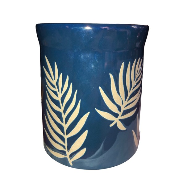 Blue Irridescent Ceramic Bath & Body Candle Holder w/Palm Frond Textured Feel - Picture 2 of 5